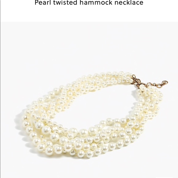NWT J.Crew ❤️❤️Triple Multistrand Pearl necklace - Picture 2 of 2